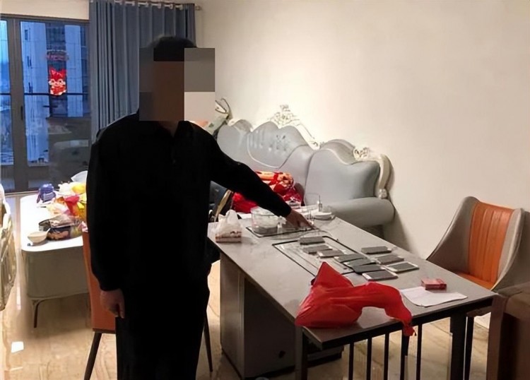 70元买入100元卖出~倒卖5000余个QQ陌陌账号18人被抓!